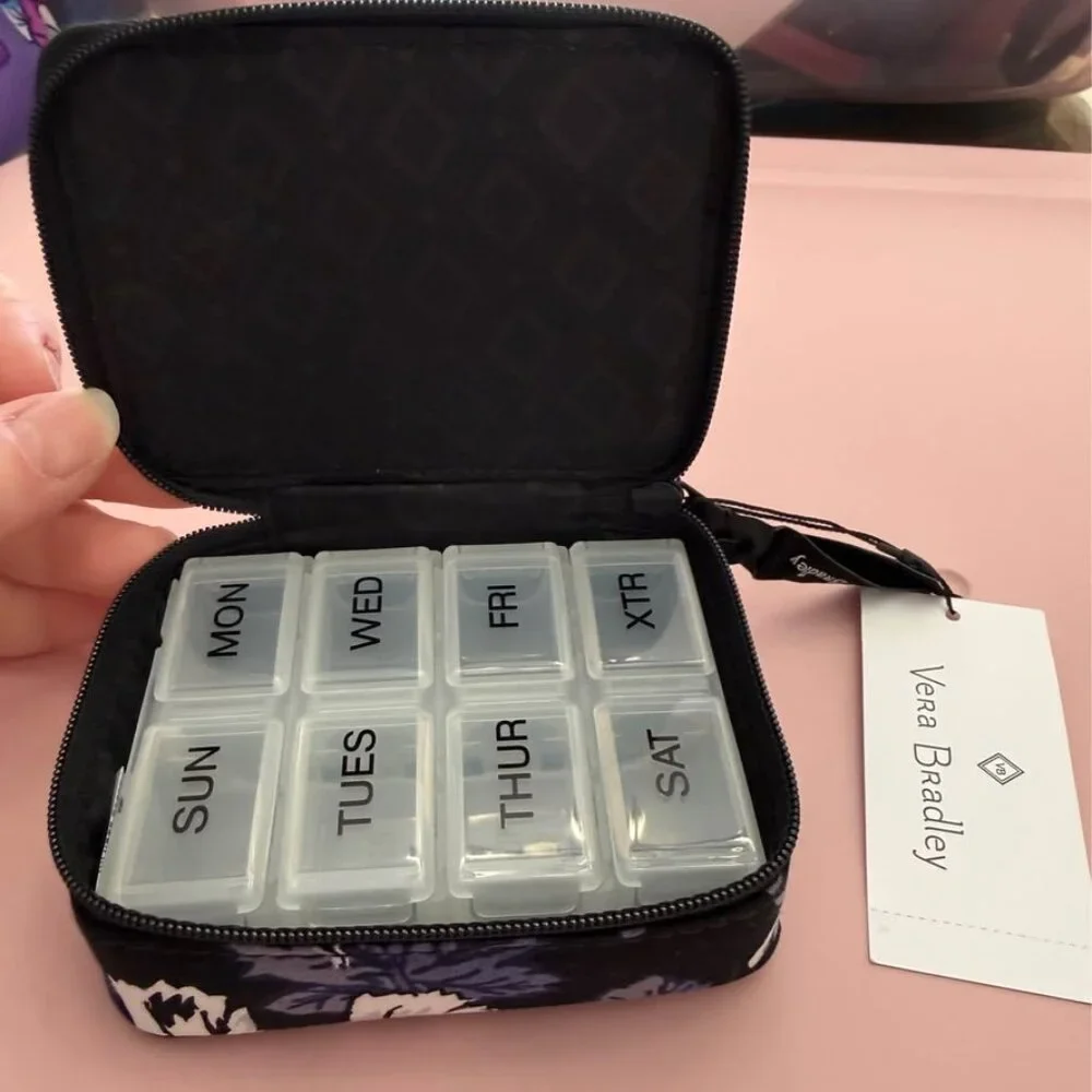 NEW!! Vera Bradley Travel Pill Case